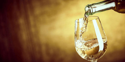 Scheurebe: Als fruchtiger Prädikats-Weißwein oft unterschätzt - WineAmigos