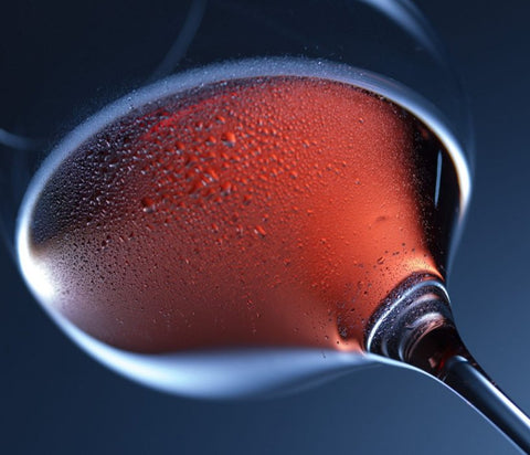 Weintemperatur: Perfekte Trinktemperatur für Weiß, Rot und Roséwein - WineAmigos